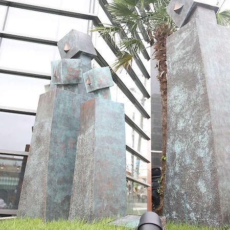 Days Hotel Jeju Seogwipo Ocean Exterior photo